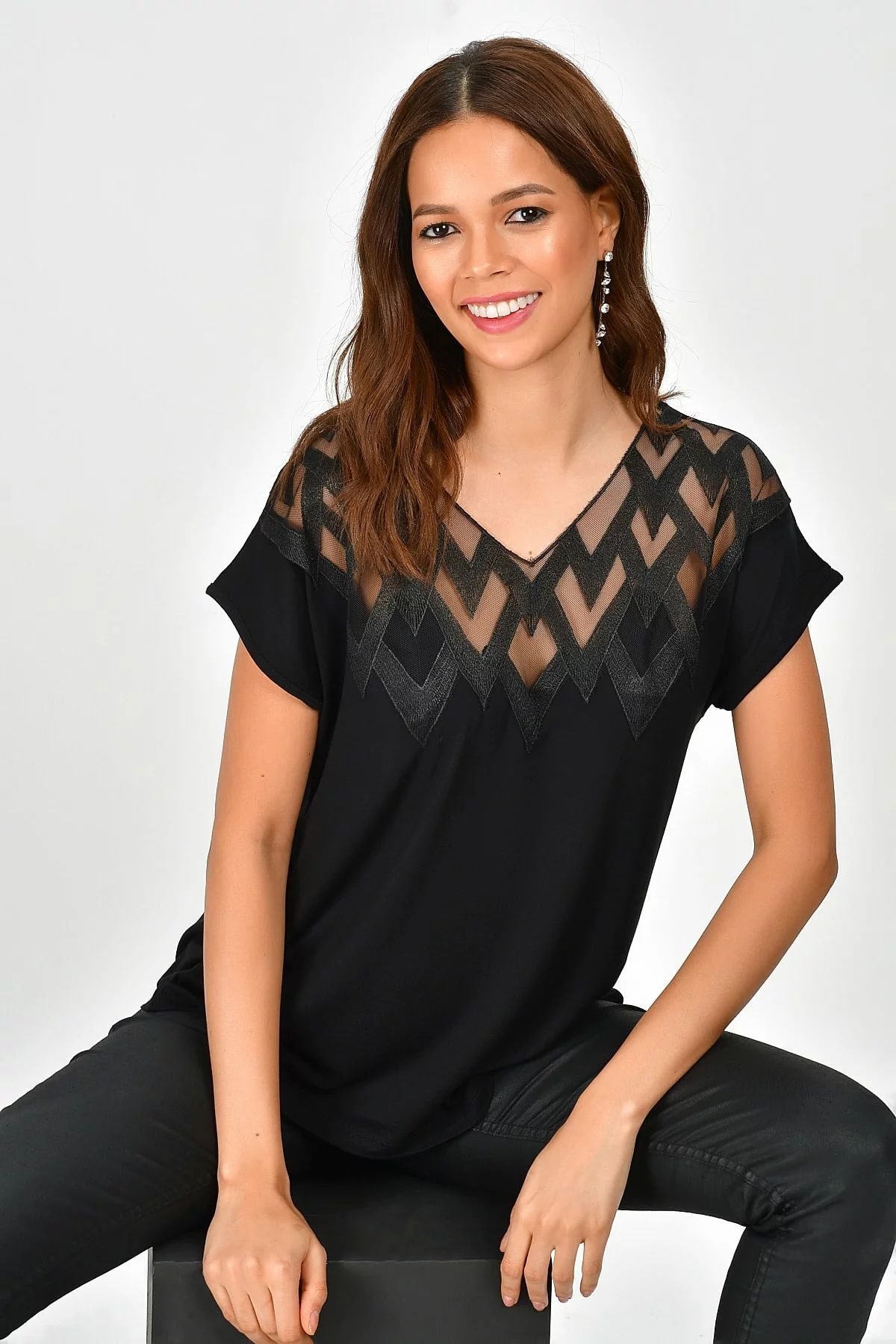 https://customers.birissine.com/public/uploads/product_gallery/700-K4962_001 (1).jpg